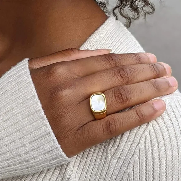 14k Gold plated ring - Picture 3 of 9